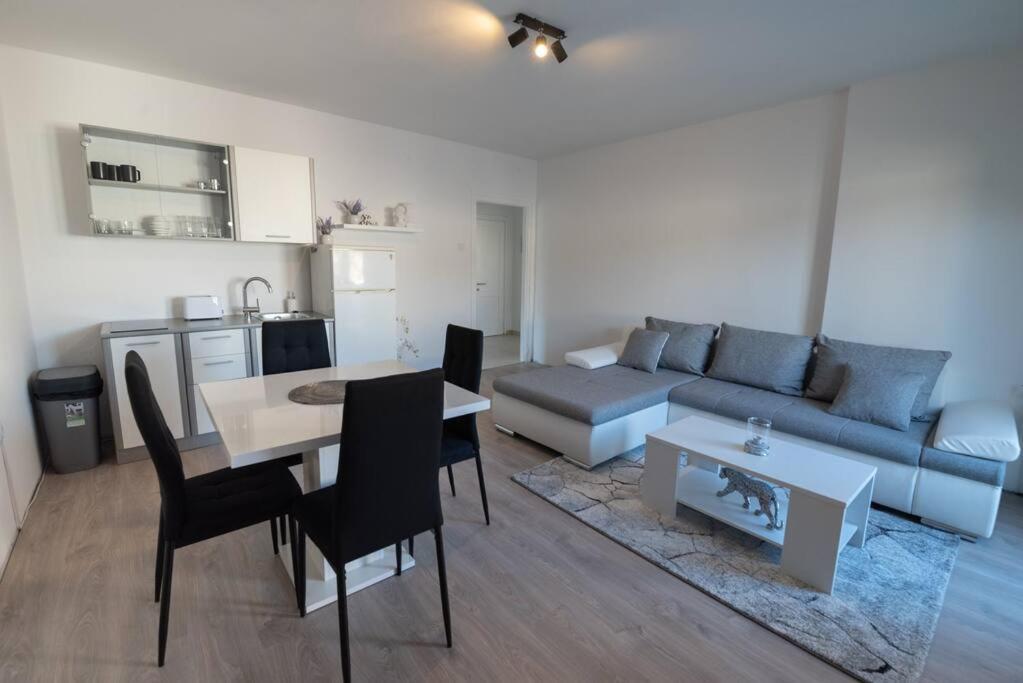 Apartman Iva Διαμέρισμα Ζαντάρ Εξωτερικό φωτογραφία